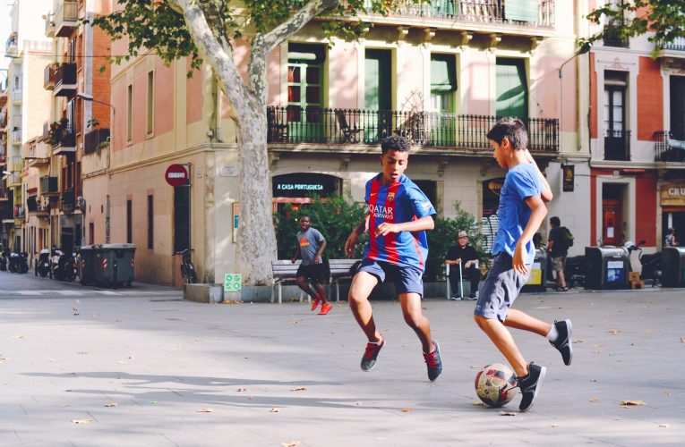 Dos hermanos en el Mundial: Esteban y Gastón Edul, una pasión compartida por el fútbol y el periodismo